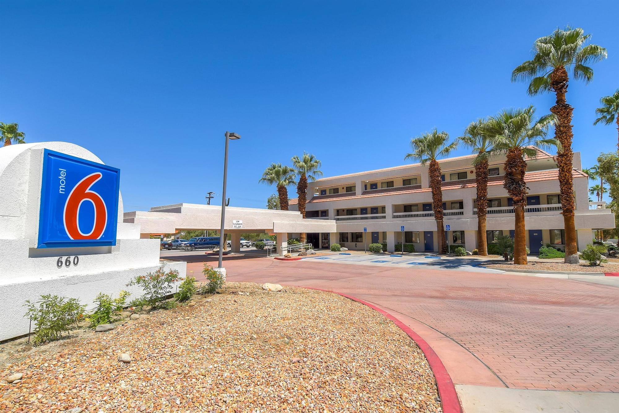 Motel 6-Palm Springs, Ca - Downtown Bagian luar foto