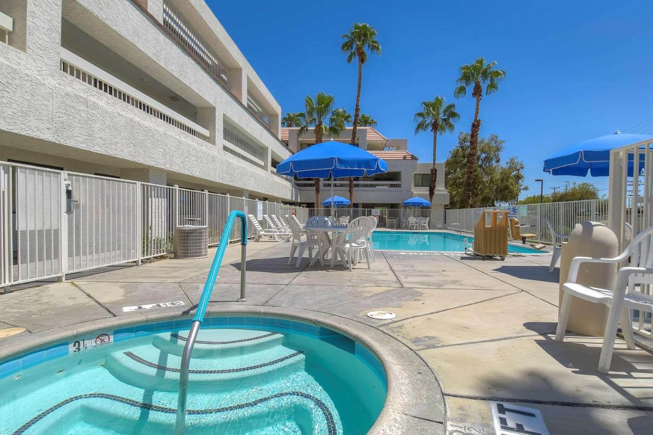 Motel 6-Palm Springs, Ca - Downtown Bagian luar foto
